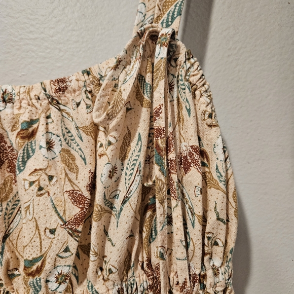 Universal Thread Tank Top - Picture 3 of 5